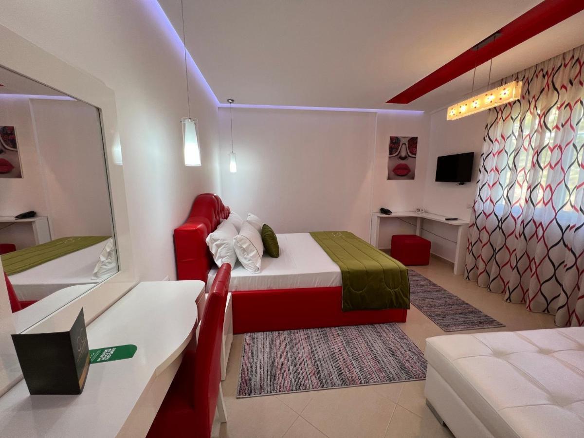 Cc Hotel & Residence Vlorë Eksteriør bilde