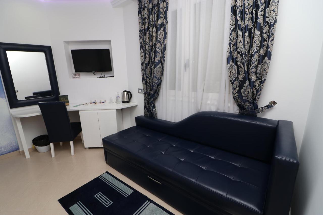 Cc Hotel & Residence Vlorë Eksteriør bilde