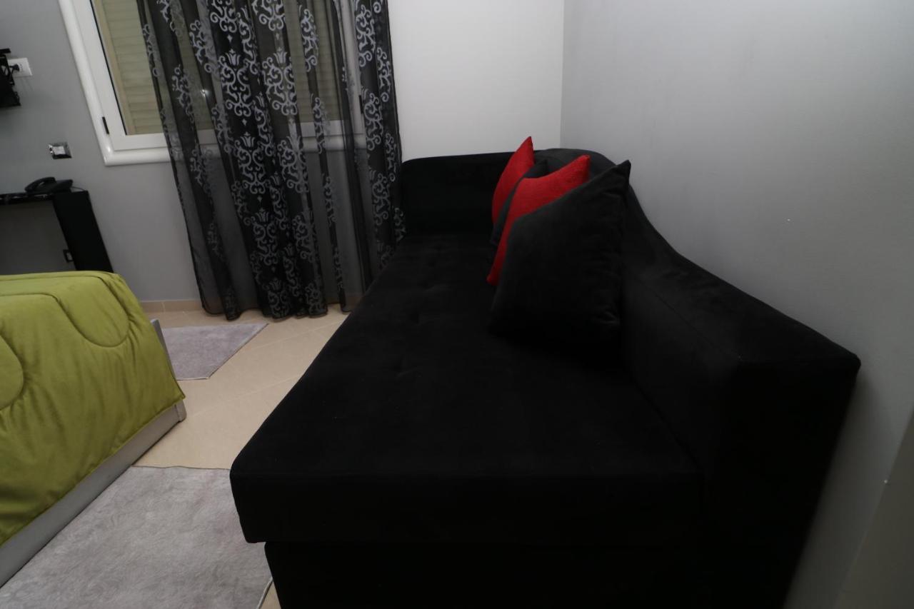 Cc Hotel & Residence Vlorë Eksteriør bilde